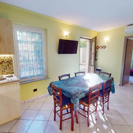 3p Au Calme Avec Terrasse, Proche De La A - Fr-1-196-317 Apartmán
